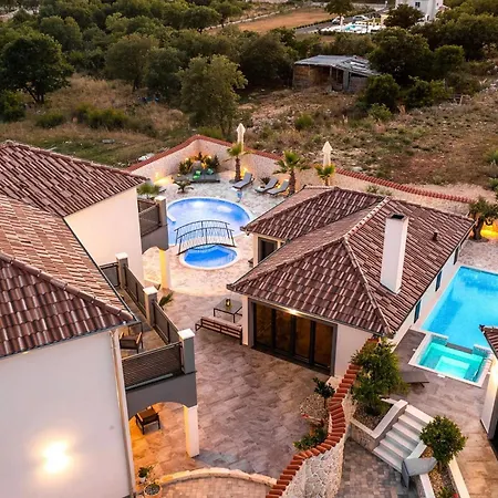 Holiday home Dalmatinka