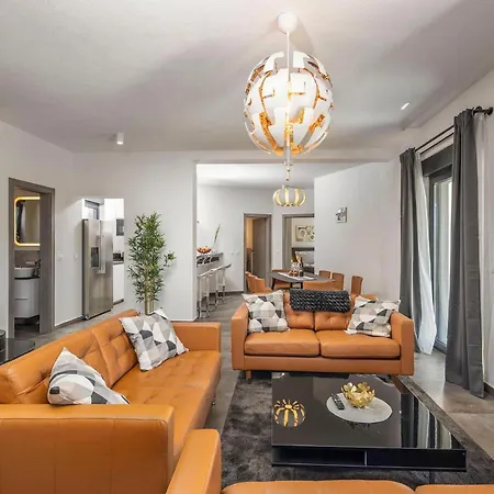 Dalmatinka Holiday home
